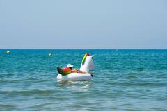 Nafukovací jednorožec