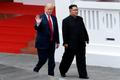 Foto / Summit Donalda Trumpa a Kim Čong-una / Reuters / 12.6. 2018 / 2 b