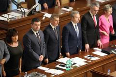 ŽIVĚ: Bude vládě Andreje Babiše vyslovena nedůvěra? Sledujte jednání poslanců