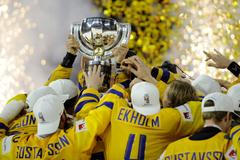 MS 2018, finále Švédsko-Švýcarsko: Švédové s pohárem pro mistry světa.