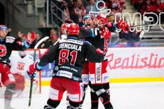 Semifinále play off: Třinec - Hradec