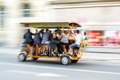 pivní kolo beer bike ilustrační foto.