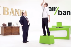 Reklama Air Bank repro youtube