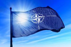 NATO / Vlajka / Ilustrační snímek / Shutterstock
