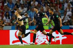 Domagoj Vida slaví gól v zápase Rusko - Chorvatsko na MS 2018