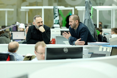 Fila ve Varech: Mimořádná zpráva ukazuje, že média nemají na piklení proti Zemanovi čas