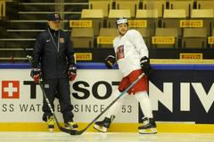 hokej, MS 2018, David Pastrňák při rozbruslení v Herningu před čtvrtfinále