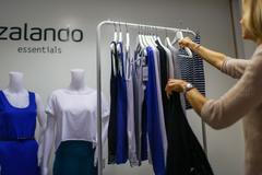 Zalando Ilustrační oblečení prodej prádlo