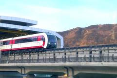 V Číně testují nový prototyp magnetického vlaku. Pojede až 160 km/h