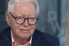 Utekl před komunisty a objevil lék, který pomáhá milionům lidí. Pronásleduje mě štěstí, říká Vilček