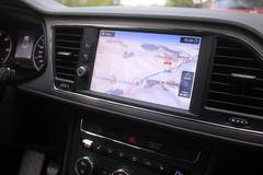 Seat Leon facelift 2016 navigace