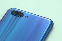 První dojem: Honor 10 bude nový miláček davů