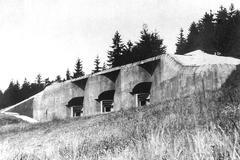 Fotogalerie / Tvrz Adam / Historické snímky / 4