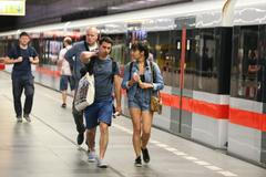 Oprava kolejnic metra mezi stanicemi Pražského povstání a Florenc