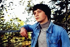 TV ovladač: Jak svět přichází o básníky je stále svěží film