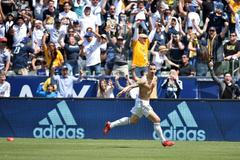 fotbal, MLS 2018, Los Angeles Galaxy - FC Los Angeles, gól Zlatana Ibrahimovice