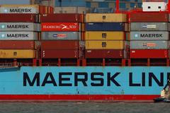 Maersk kontejnery přeprava nákladní loď cargo