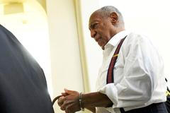 Bill Cosby byl odsouzen ke třem až deseti rokům vězení za zdrogování a znásilnění své přítelkyně