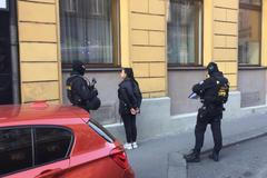 Policie zadržela v centru Prahy čtyři ozbrojené cizince