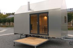 Kompletní dům na pár metrech čterečních. Designblok představuje Mobile Hut