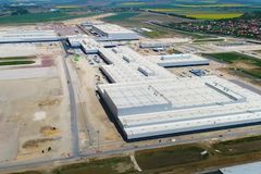 Na Slovensku se otevírá továrna na výrobu aut Jaguar a Land Rover