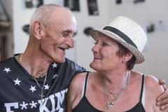 Manželé bez domova z Přestupní stanice