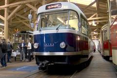 Tramvaj s barem? Vyhlídková jízda v T3 Coupé po Praze je zážitek