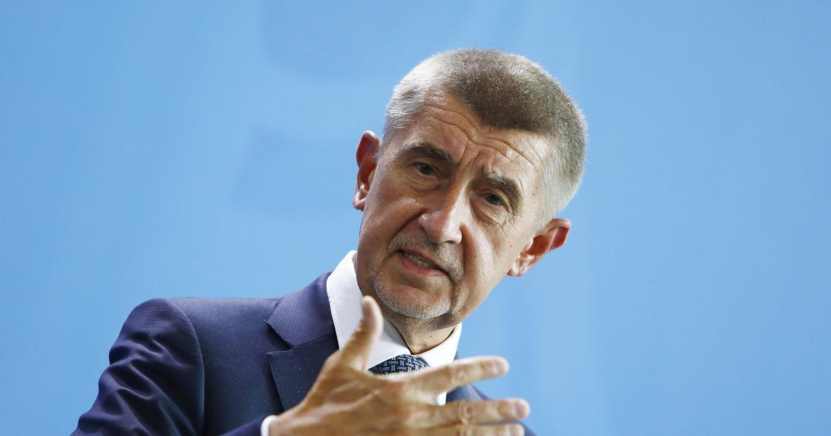 Stát uvolní rafineriím sto tisíc tun ropy z nouzových zásob, schválila vláda