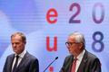 Donald Tusk a Jean-Claude Juncker na summitu v Salcburku.