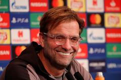 Jürgen Klopp na tiskové konferenci před zápasem Ligy mistrů s PSG