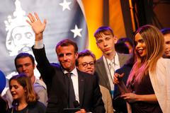 Emmanuel Macron získal Cenu Karla Velikého za zásluhy o Evropu