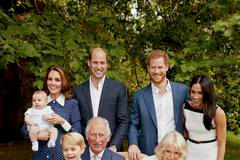 Královská rodina, princ Charles, vévodové ze Sussexu, vévodové z Cambridge
