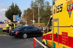 Při srážce autobusu a auta v Praze bylo zraněno 11 lidí