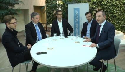 Kulatý stůl: Získávání bankovních klientů pomocí internetu a aplikací