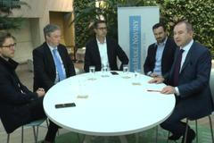 Kulatý stůl: Získávání bankovních klientů pomocí internetu a aplikací