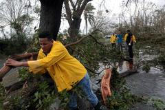 Hurikán Maria se prohnal Portorikem. Na severním pobřeží už oznámili, že smršť zničila 80 procent staveb.