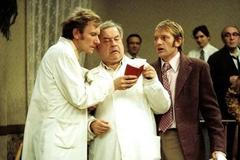 Jáchyme, hoď ho do stroje!