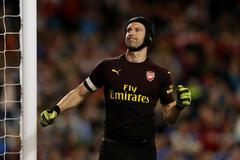 Petr Čech ovládl penaltový rozstřel a vychytal vítězství pro Arsenal