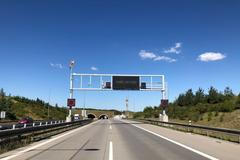 dopravní zácpa, kolona, uzavřený tunel