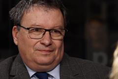 Máme větší šanci dožít se svého nádoru, říká Smetana. Za 20 let podle něj bude hůř