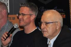 Ralf Schumacher a Antonín Charouz na tiskové konferenci týmu Sauber Junior Team