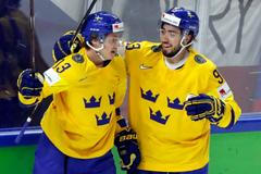 MS 2018, Česko-Švédsko: švédská radost - Mattias Janmark-Nylen a  Mika Zibanejad