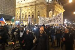 Demonstrace proti vládě Andreje Babiše na Národní třídě