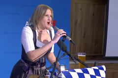 Merkelová ven! Jsme přirozenými nástupci CSU, raduje se po zemských volbách bavorská AfD