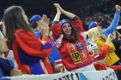 Federální derby jako řemen. Český hokej byl kousek od klopýtnutí, pak přišla dvojitá radost