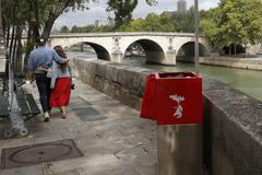 Kontroverzní pařížské pisoáry