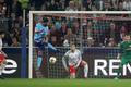 fotbal, Evropská liga 2017/2018, Salcburk - Marseille, rozhodující gól Rolanda v prodloužení