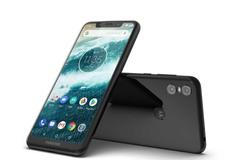 Motorola One potvrzuje trend a přechází k čistému Androidu, který je největším lákadlem telefonu