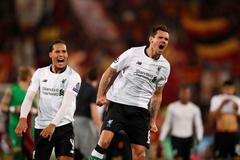 Hráči Liverpoolu věnovali postup do finále Ligy mistrů zraněnému fanouškovi