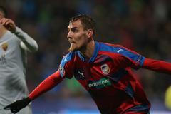 Viktoria Plzeň - AS Řím: Tomáš Chorý se raduje z branky